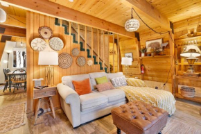 Bear Mountain Cabin- Adorable Moonridge A-Frame